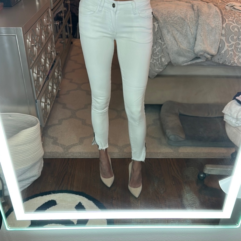 KanCan Women's Crisp White Skinny Jeans